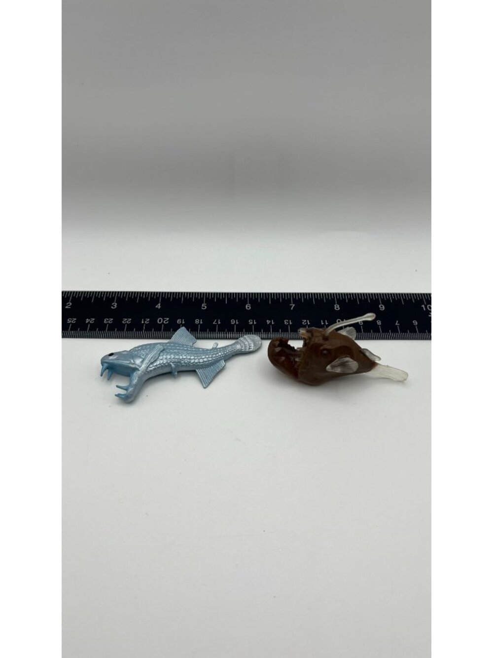 Safari Ltd Angler & Viper Fish Figurines Realistic Ocean Creature Models 4-5 Inc
